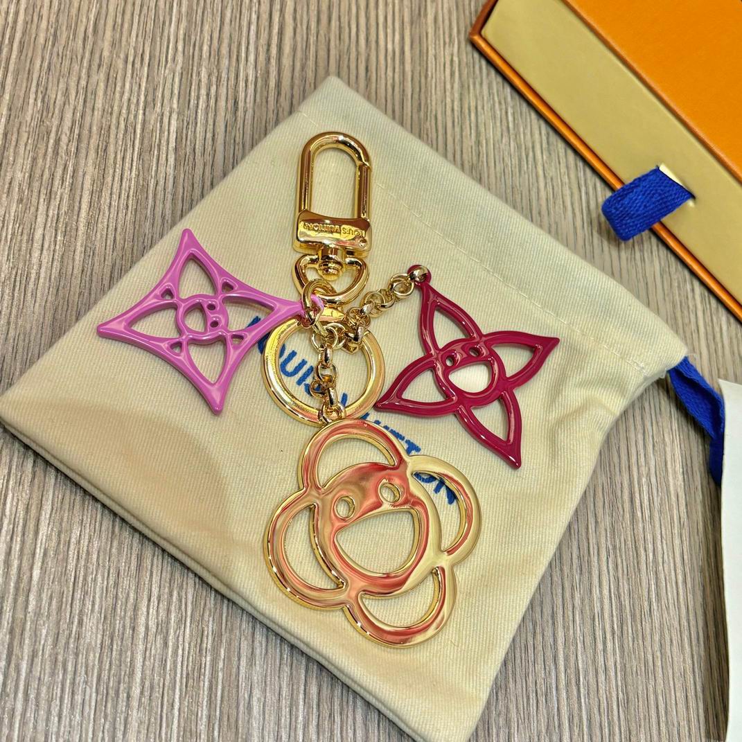 LV keyring 04lyh343